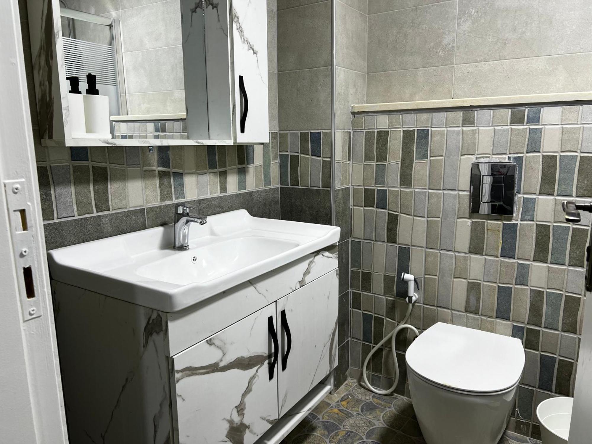 Downtown Inn Madaba Bagian luar foto