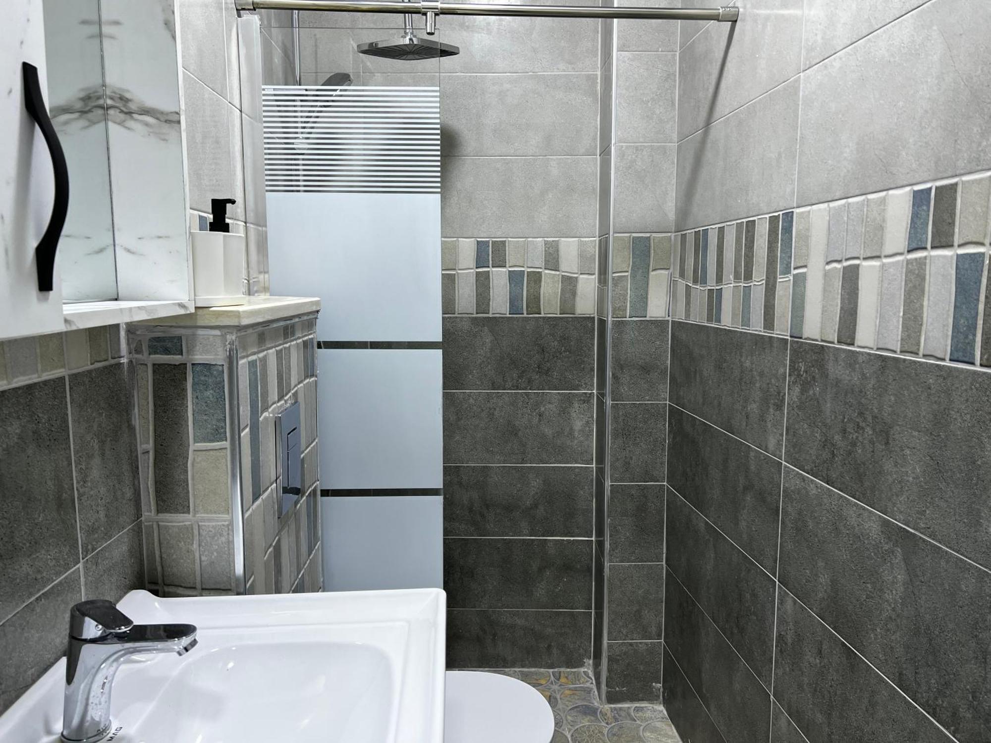 Downtown Inn Madaba Bagian luar foto